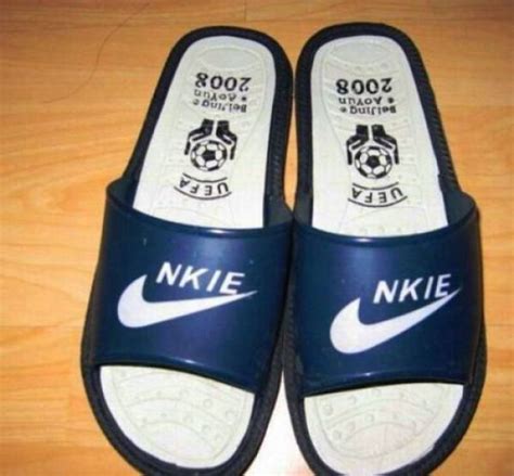 fake nike slippers|nike knock off shoes.